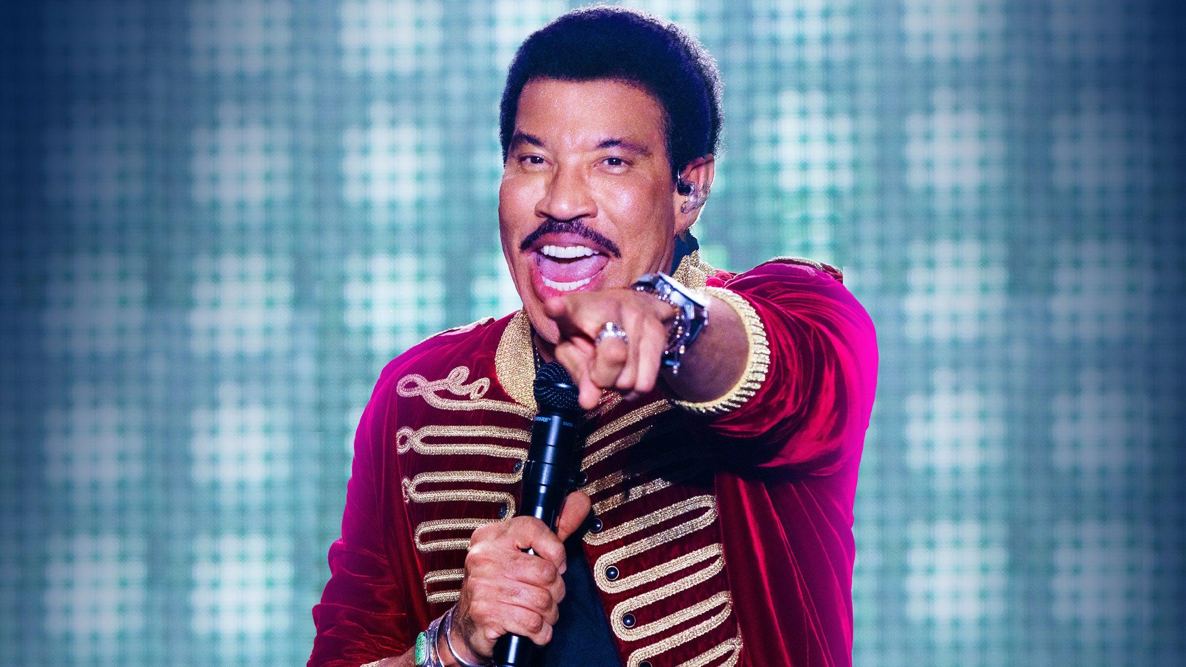 Lionel Richie - Say Hello To the Hits